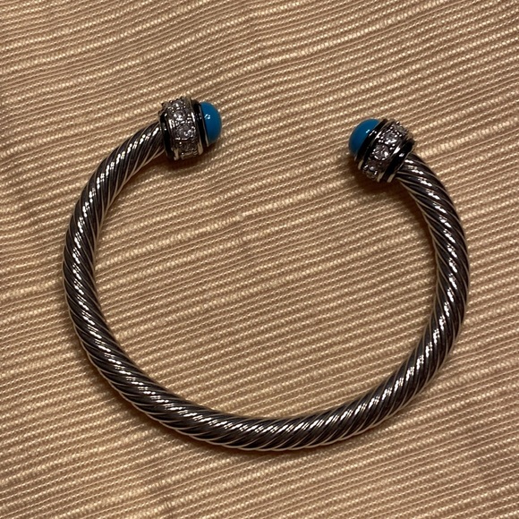 Cuff bracelet Silvertone - Picture 12 of 12